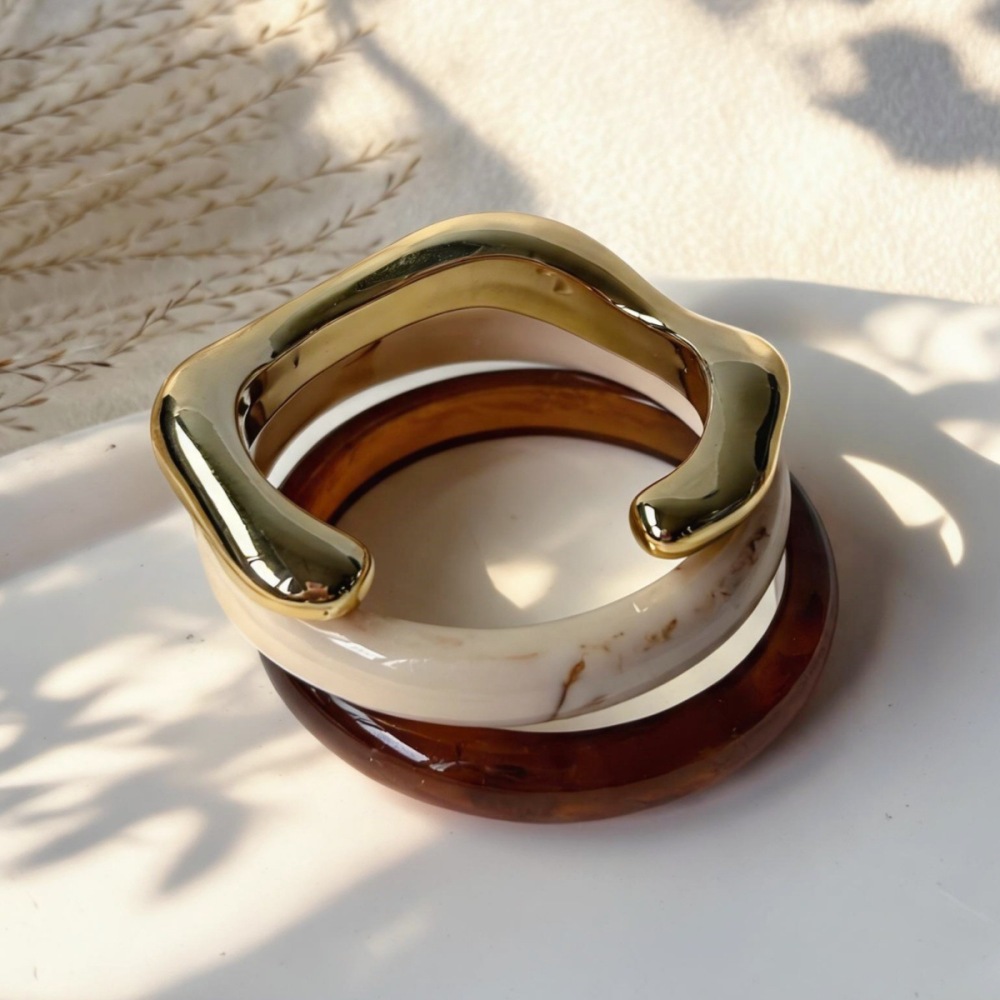 Bracelets Pour Femmes En Résine À Dégradé De Couleurs Et De Forme Irrégulière Image3