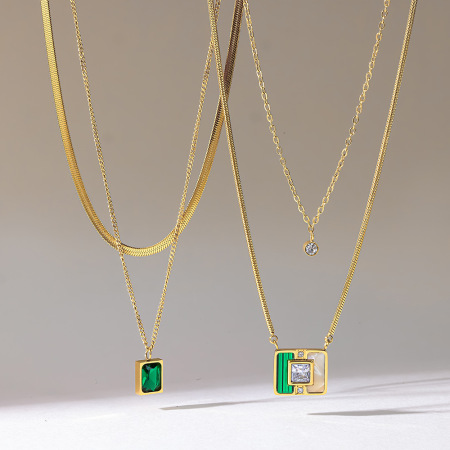 Colliers pendentifs pour femmes en acier inoxydable étanche, couleur or, avec zircon