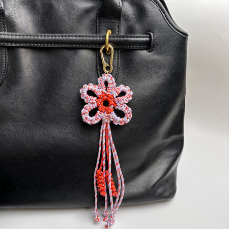 Breloques de sac en corde tressée tissée à pompon fleuri quotidien de la série Simple 2