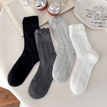 Chaussettes mi-mollet basiques à effet déchiré, couleur unie, légèrement rebondissantes