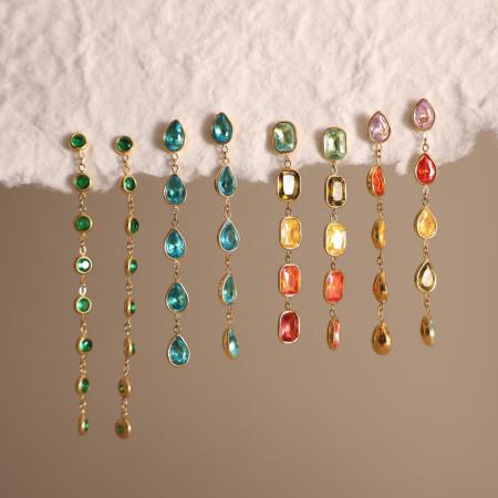 Boucles d'oreilles pendantes pour femme, style luxueux, en acier inoxydable, imperméables, couleur or, avec pompon et zircon.