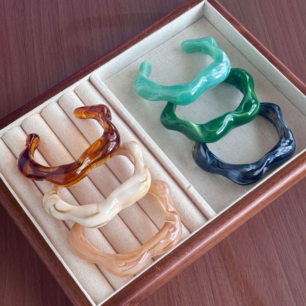 Bracelets Pour Femmes En Résine À Dégradé De Couleurs, Forme Irrégulière Et Style Rétro, Collection Simple Image2