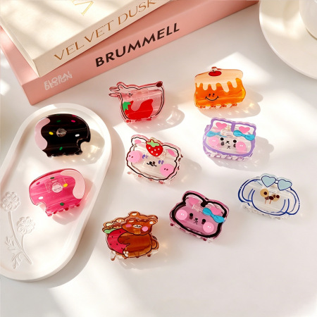 Série simple, animaux mignons de dessin animé, couleurs mélangées, fraise, nourriture, cheveux en PVC, griffes