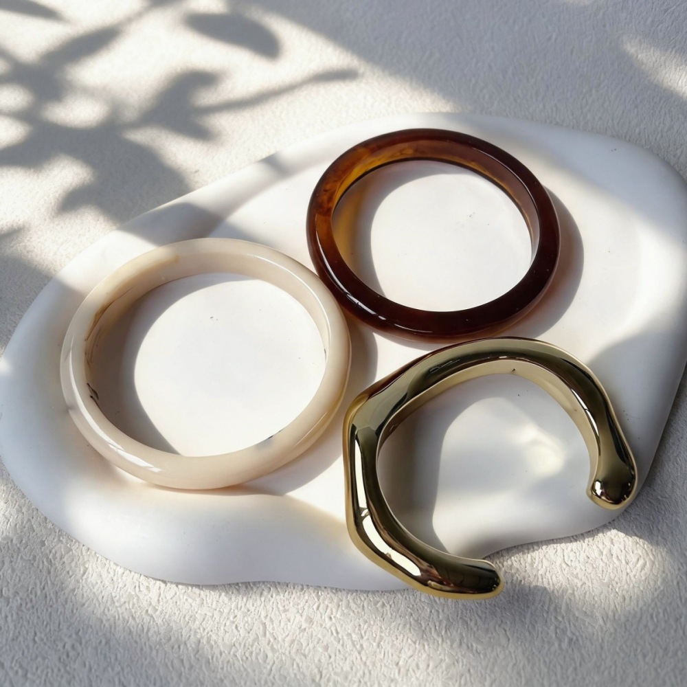 Bracelets Pour Femmes En Résine À Dégradé De Couleurs Et De Forme Irrégulière Image4
