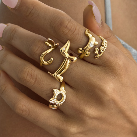 Bagues fantaisie en acier inoxydable doré, imperméables, ornées de strass et motif animal mignon 2