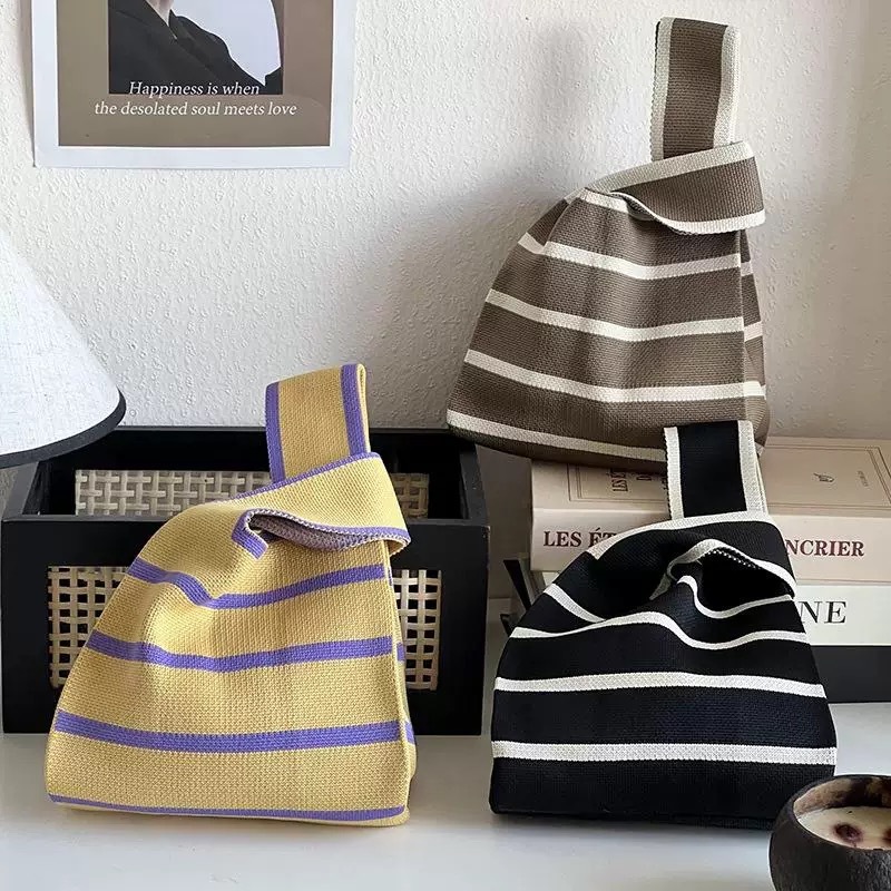 Sac Carré Pour Femme En Polyester, Style Décontracté, À Rayures Florales Tissées, À Carreaux, À Motifs Végétaux Et Géométriques, De Couleur Mélangée. h5Image5