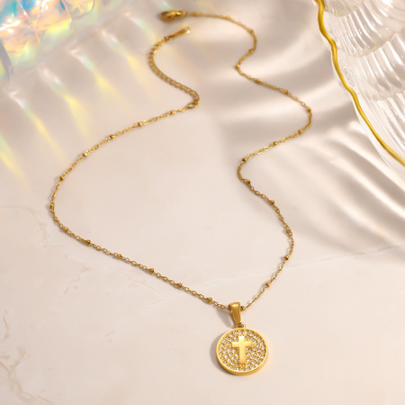 Colliers pendentifs pour femmes en forme de croix simple, en acier inoxydable, couleur or, avec strass et étanche 2
