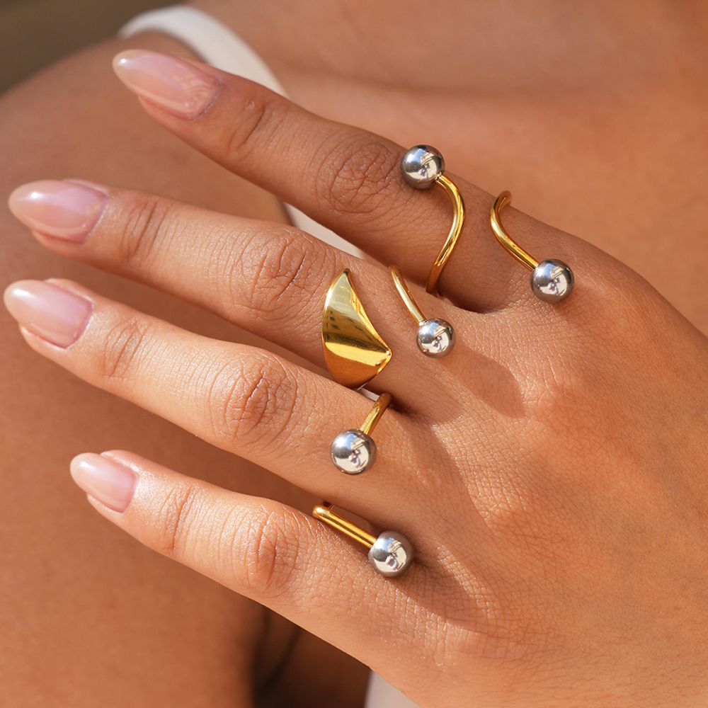 Bague Tendance Rétro Minimaliste Au Quotidien, De Forme Irrégulière, En Acier Inoxydable Étanche Couleur Or Image2