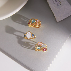 Bagues Pour Femmes En Acier Inoxydable Doré, Étanches, De Forme Géométrique Rétro Et Serties De Zircon, Collection Luxueuse. h5 Image3