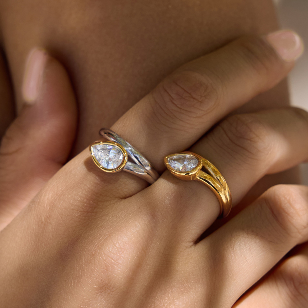 Bagues Pour Femmes En Acier Inoxydable Étanche Couleur Or Avec Zircon Et Pierre Précieuse En Forme De Goutte Image2