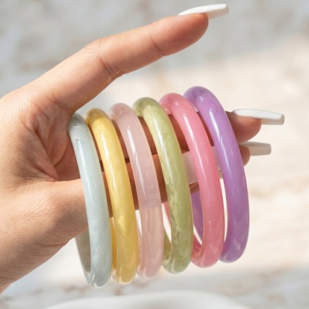 Bracelets pour femmes en résine à dégradé de couleurs