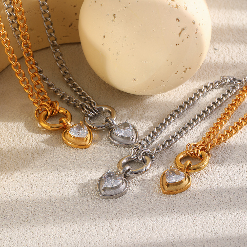 Ensembles De Colliers Pour Femmes En Acier Inoxydable Imperméable Avec Zircon Doré Et Motif Cœur Simple h5Image3