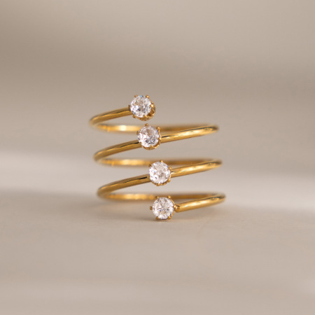 Bagues pour femmes en acier inoxydable, couleur or, avec zircon et forme simple ronde, étanches.