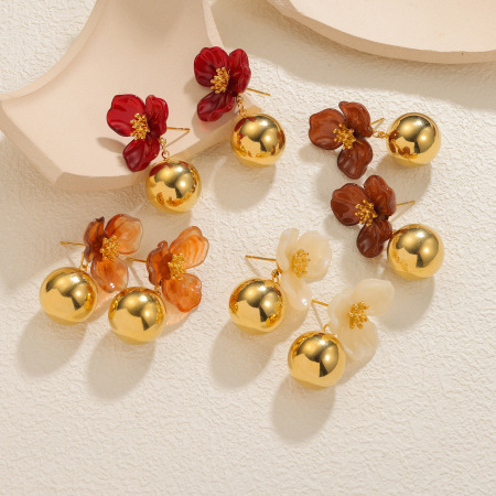 Boucles d'oreilles pendantes pour femme, collection romantique, motif floral doux, en acrylique doré.