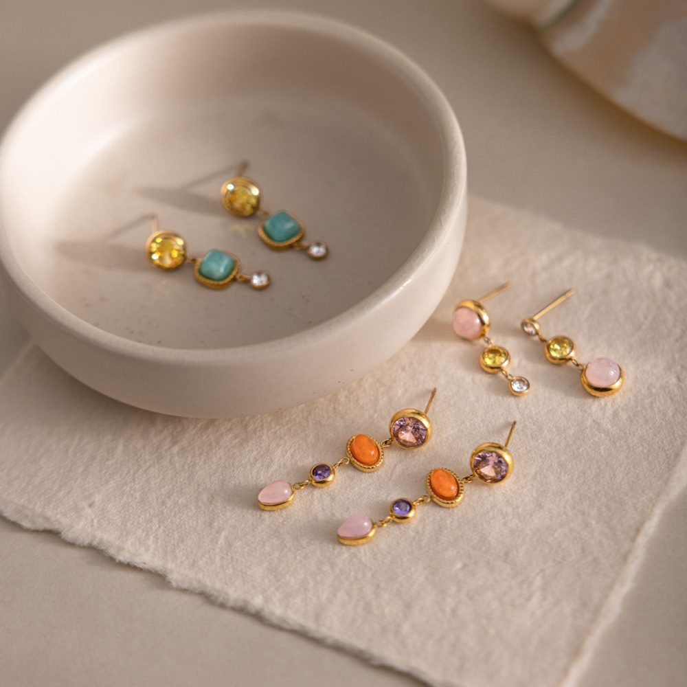 Boucles D'Oreilles Pendantes Rétro À Pompons En Acier Inoxydable, Étanches, Couleur Or, Avec Pierre Naturelle Et Zircon. Image3