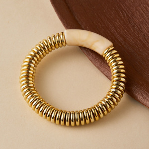 Bracelets Pour Femmes Classic Series Retro Thread Ccb Couleur Or h5 
