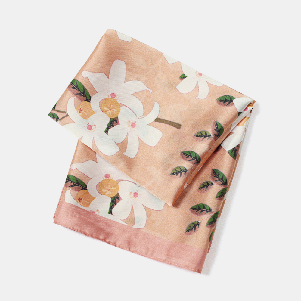 Écharpes D'Été En Polyester À Motif De Fleurs Douces Et De Feuilles Multicolores, Collection Simple Series Sweet Flower, Avec Motif De Feuilles. Image4