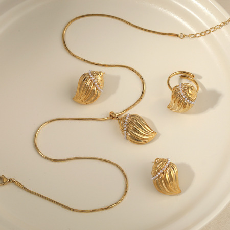 Ensembles de colliers pour femmes en acier inoxydable, imperméables, couleur or, avec coquillages et perles artificielles, style océanique