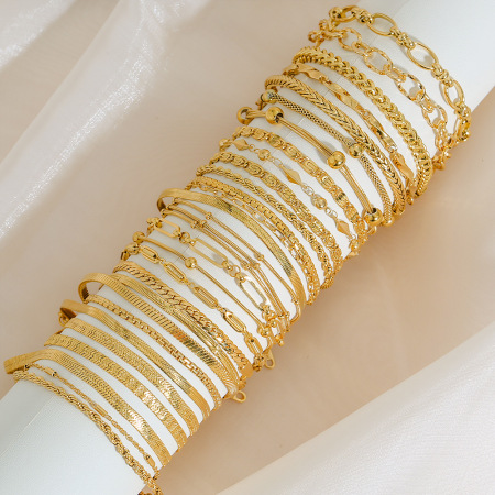 Bracelet à maillons ajourés Simple Series Daily en acier inoxydable étanche couleur or pour femme 2