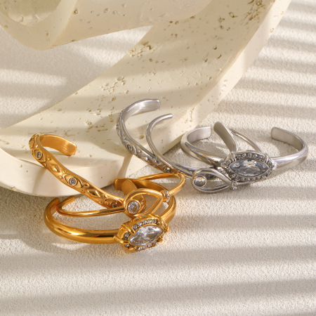 Bracelet manchette pour femme en acier inoxydable doré, étanche, de forme elliptique et orné de zircon, collection Luxueuse. 2