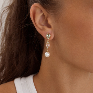 Boucles D'Oreilles Pendantes Pour Femme, Style Patchwork Romantique Et Élégant, Rectangulaires, En Acier Inoxydable, Étanches, Couleur Or, Avec Zircon. h5 Image3