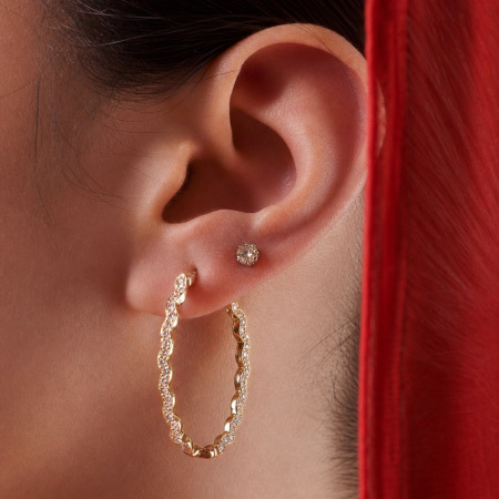 Boucles d'oreilles créoles simples en acier inoxydable, étanches, couleur or, ornées de strass.