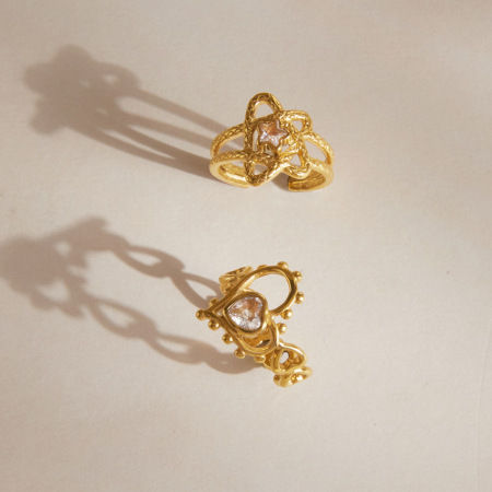 Bagues de luxe rétro en acier inoxydable, ornées d'un cœur et d'une étoile, avec zircon doré et imperméable, ornées d'un cœur et d'une étoile. Collection rétro.