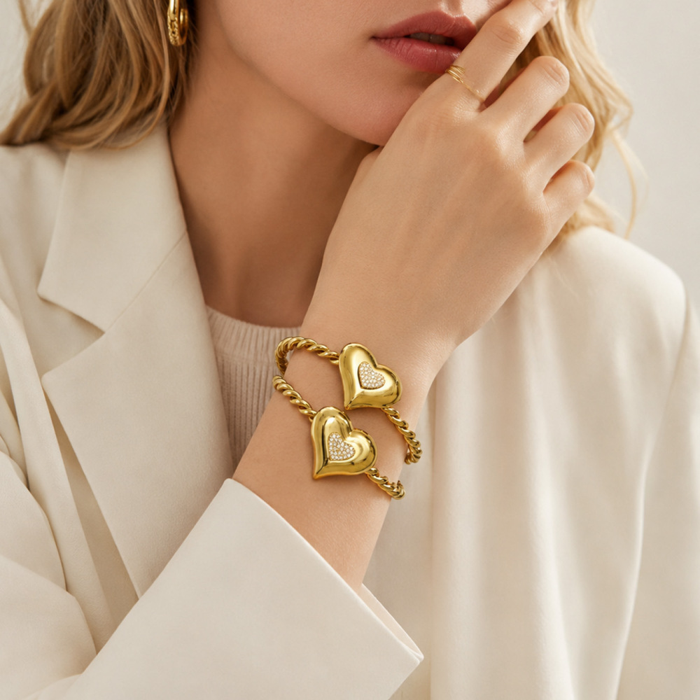 Bracelet Jonc Pour Femme, Collection Daily Heart Twist, En Acier Inoxydable, Étanche, Couleur Or Image3