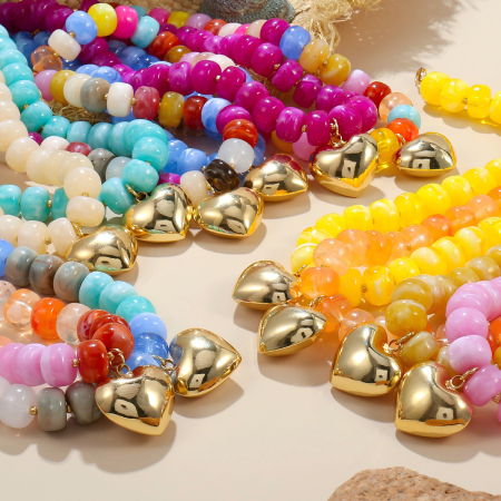 Colliers de perles pour femmes avec pendentif cœur en résine 2