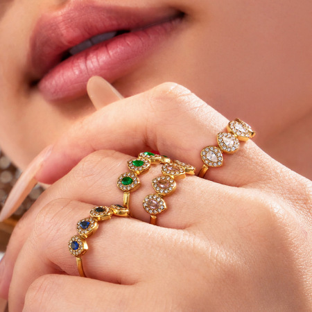 Bagues pour femmes en acier inoxydable doré, étanches, serties de zircon et ornées d'une goutte d'eau, collection Luxe Simple Droplet. 2