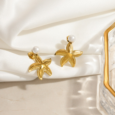 Boucles d'oreilles puces pour femmes, style océan, en acier inoxydable, imperméables, couleur or, motif étoile de mer et perles artificielles.