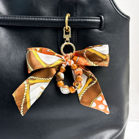Breloques pour sac en résine, forme géométrique, nœud papillon élégant, chaîne multicolore, collection Simple Series