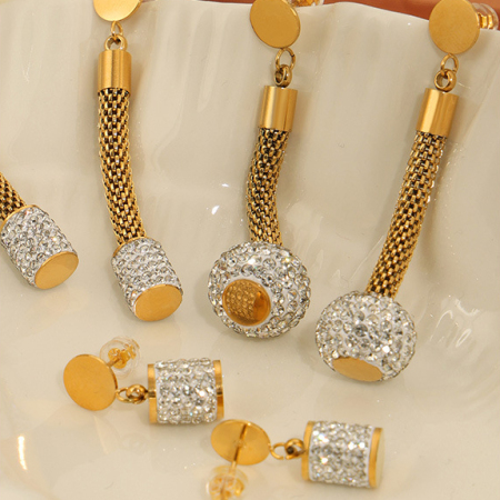 Boucles d'oreilles pendantes pour femmes, en acier inoxydable doré, étanches et ornées de strass, de la luxueuse collection Luxury Series 2
