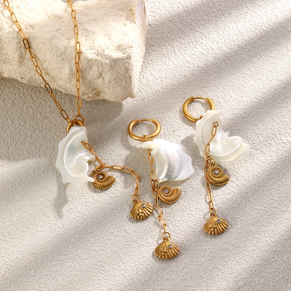Ensembles De Colliers Pour Femmes, Style Océan Romantique, En Acier Inoxydable Imperméable, Couleur Or, Motif Coquillage. Image3