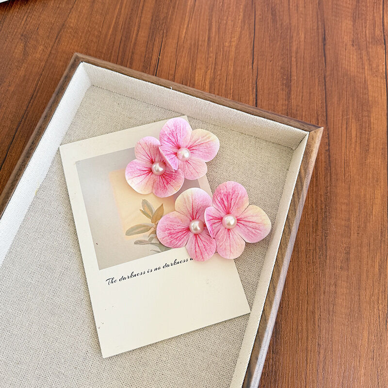 Pinces À Cheveux En Tissu Dégradé De Couleurs Avec Motif Floral Doux, Collection Simple Image2
