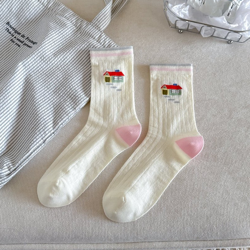 Chaussettes Mi-Mollet High Bounce À Rayures Et Pois Mignons, Illustration De Dessin Animé 