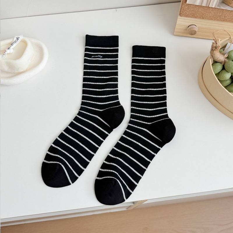 Chaussettes Mi-Mollet À Rayures Et Lettres Basiques Légèrement Rebondissantes