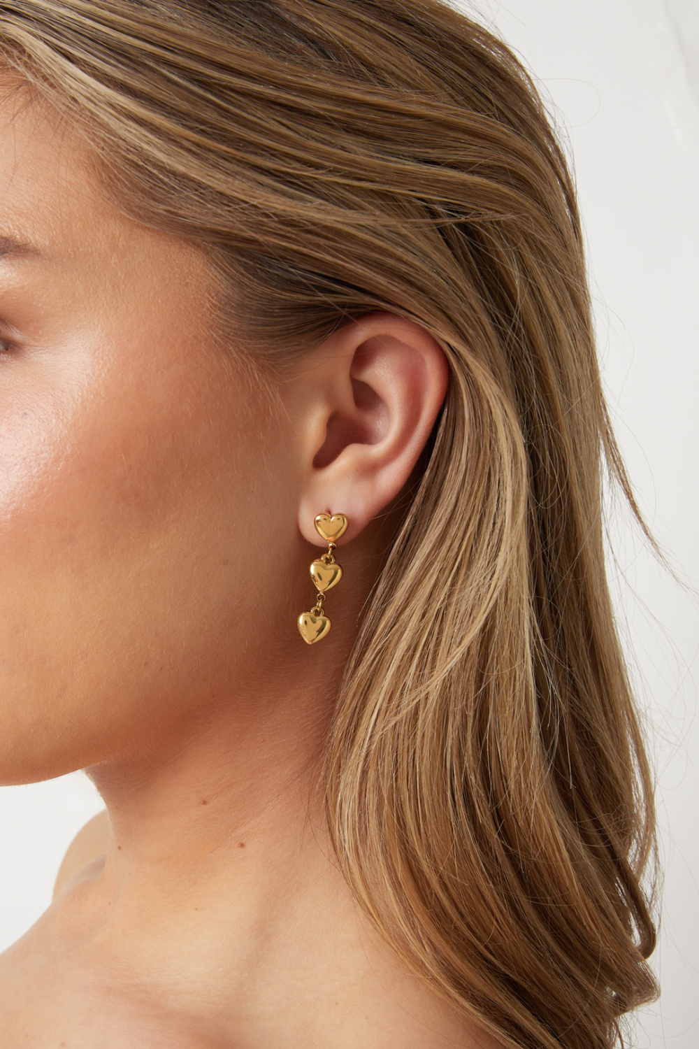 Boucles D'Oreilles Avec 3 Cœurs Pendants Image2