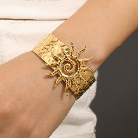Bracelets manchettes pour femmes en acier inoxydable, étanches, en forme de soleil, couleur or 2