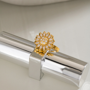 Bagues De Luxe En Acier Inoxydable Doré Avec Pierre Précieuse Zircon, Collection Fleur h5 Image3