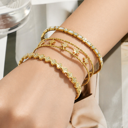 Bracelet jonc pour femme Simple Series Elegant Patchwork ajouré en acier inoxydable, couleur or, étanche