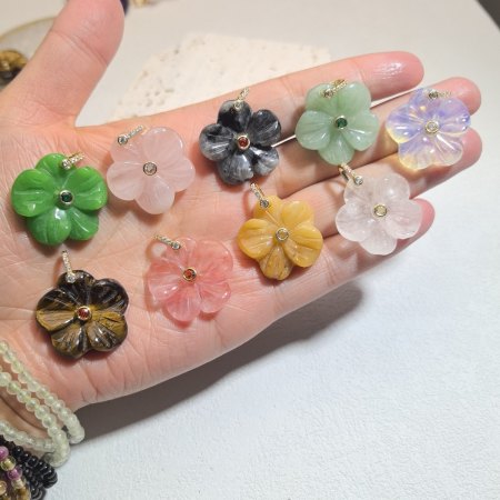 Pendentifs pour femmes Sweet Flower en pierres naturelles, couleur cuivre doré et zircon