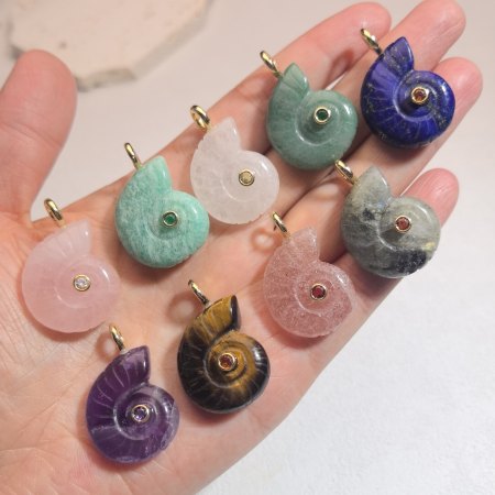 Pendentifs pour femmes en forme de coquillage, style océanique, pierres naturelles, cuivre doré et zircon
