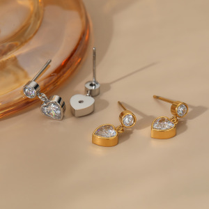 Boucles D'Oreilles Pendantes Pour Femme, En Acier Inoxydable, Couleur Or, Avec Zircon Et Motif Cœur Simple. h5 Image3