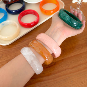 Bracelets Pour Femmes En Résine À Dégradé De Couleurs h5 Image2