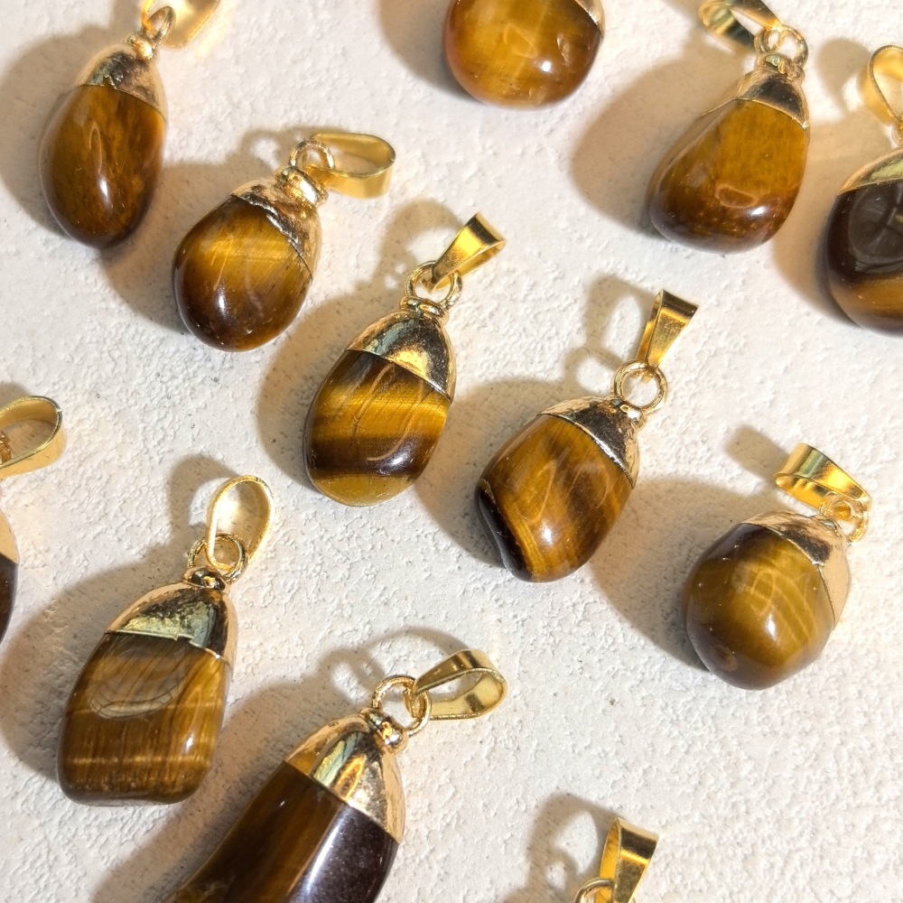 Pendentifs Pour Femmes En Pierres Naturelles De Forme Irrégulière (Pierre Naturelle, Chaque Pendentif Ayant Une Forme Différente) Image3