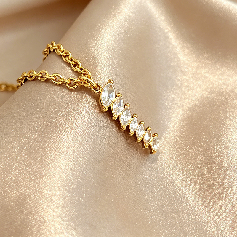 Colliers Pendentifs Pour Femmes En Acier Inoxydable De Forme Elliptique, Étanches, Couleur Or Et Zircon Image4