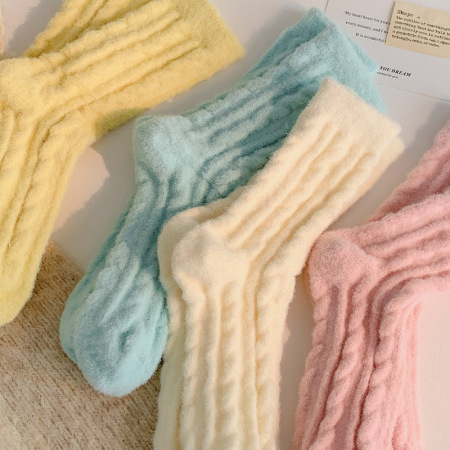 Chaussettes mi-mollet unies basiques 2
