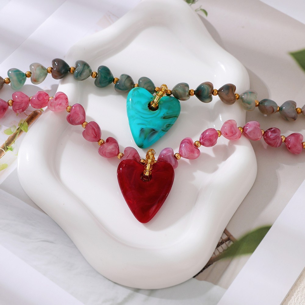 Colliers De Perles En Résine Pour Femmes, Collection Romantique « Sweet Heart Beads » h5Image3