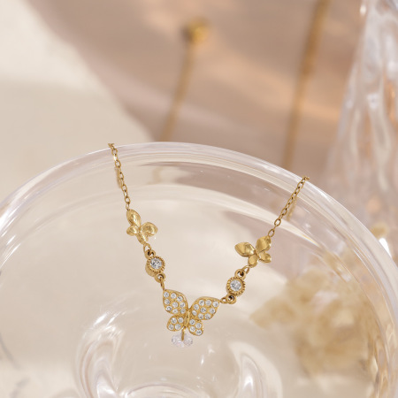 Colliers pendentifs pour femmes avec pendentif papillon en acier inoxydable étanche couleur or et strass 2